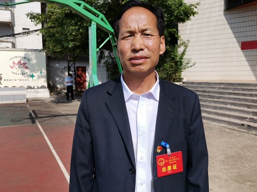 县人大代表王少云 县人大代表王少云